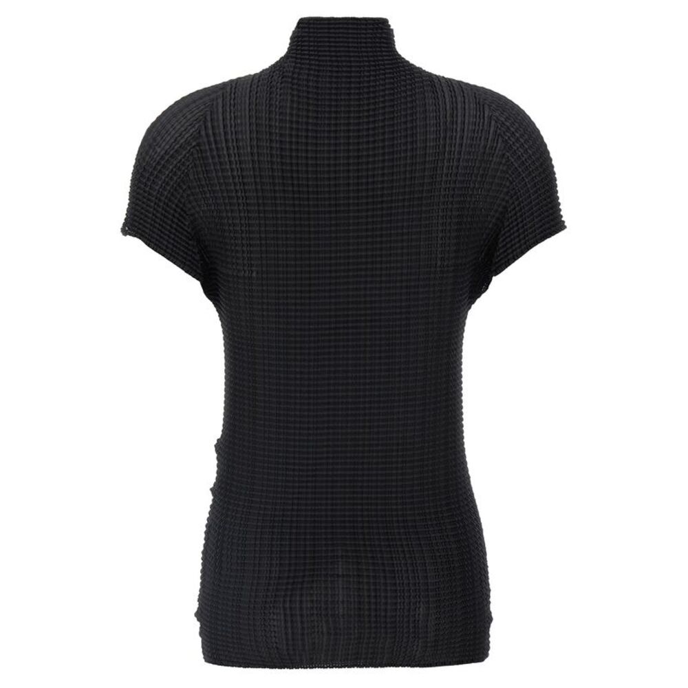 Issey Miyake Women 'Wooly Pleats-56' T-Shirt - Picture 2 of 4